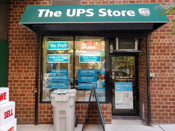 Exterior storefront image of The UPS Store #5777 located in the Upper East Side, NY.