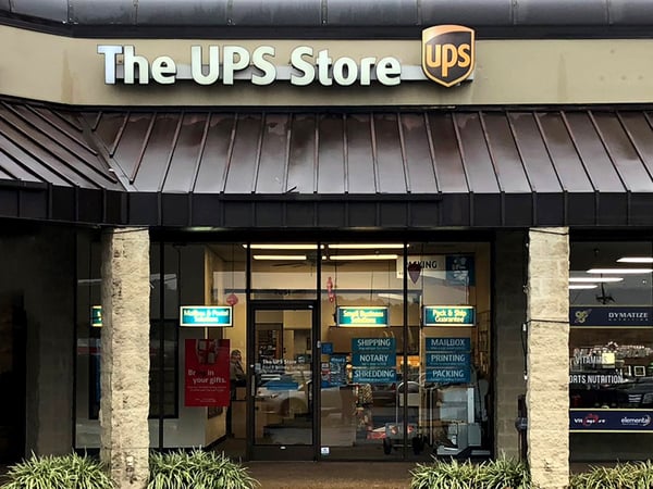 Facade of The UPS Store Nashville - Bellevue