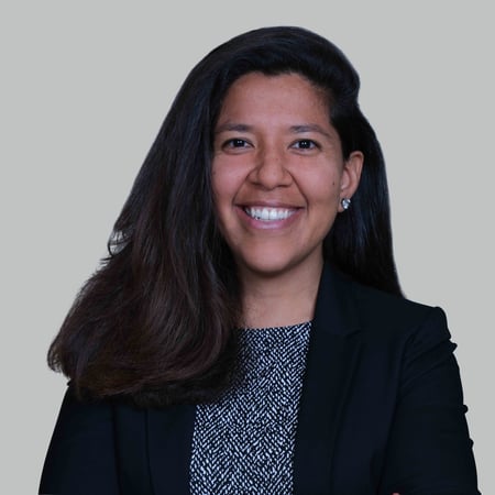 Alda Ribeiro Repetto Advisor Headshot image