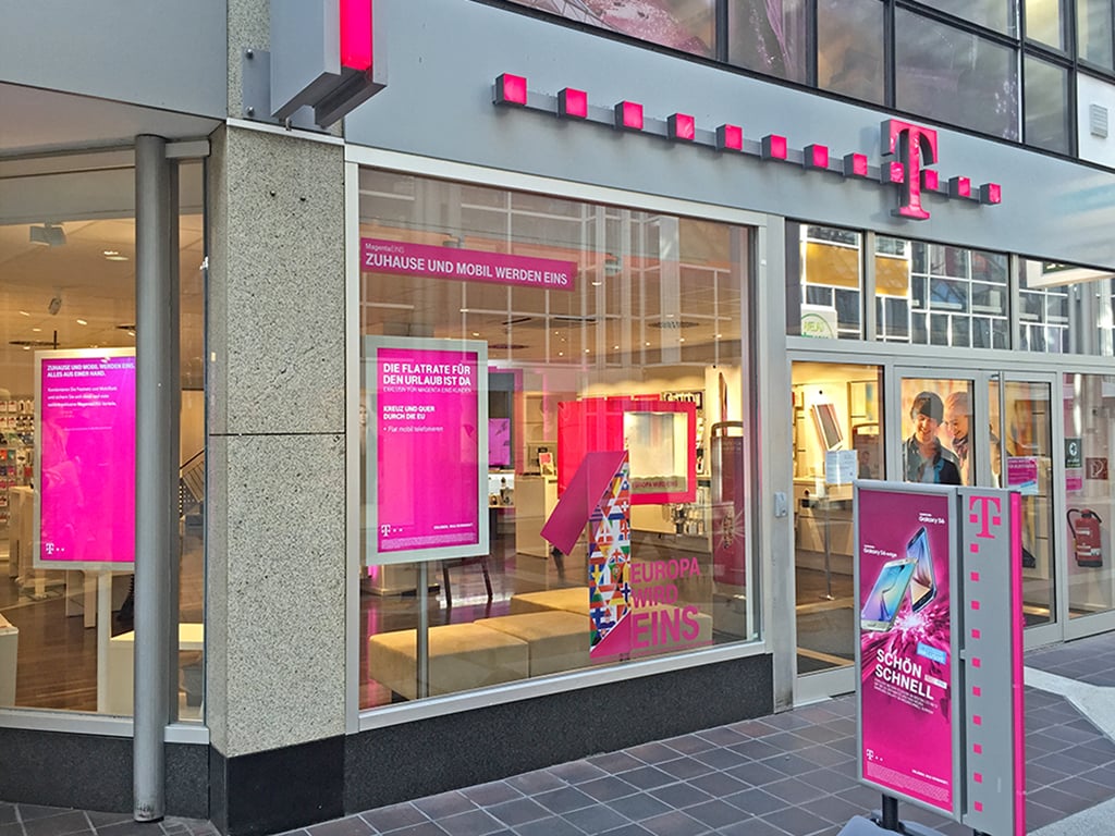 Store photo