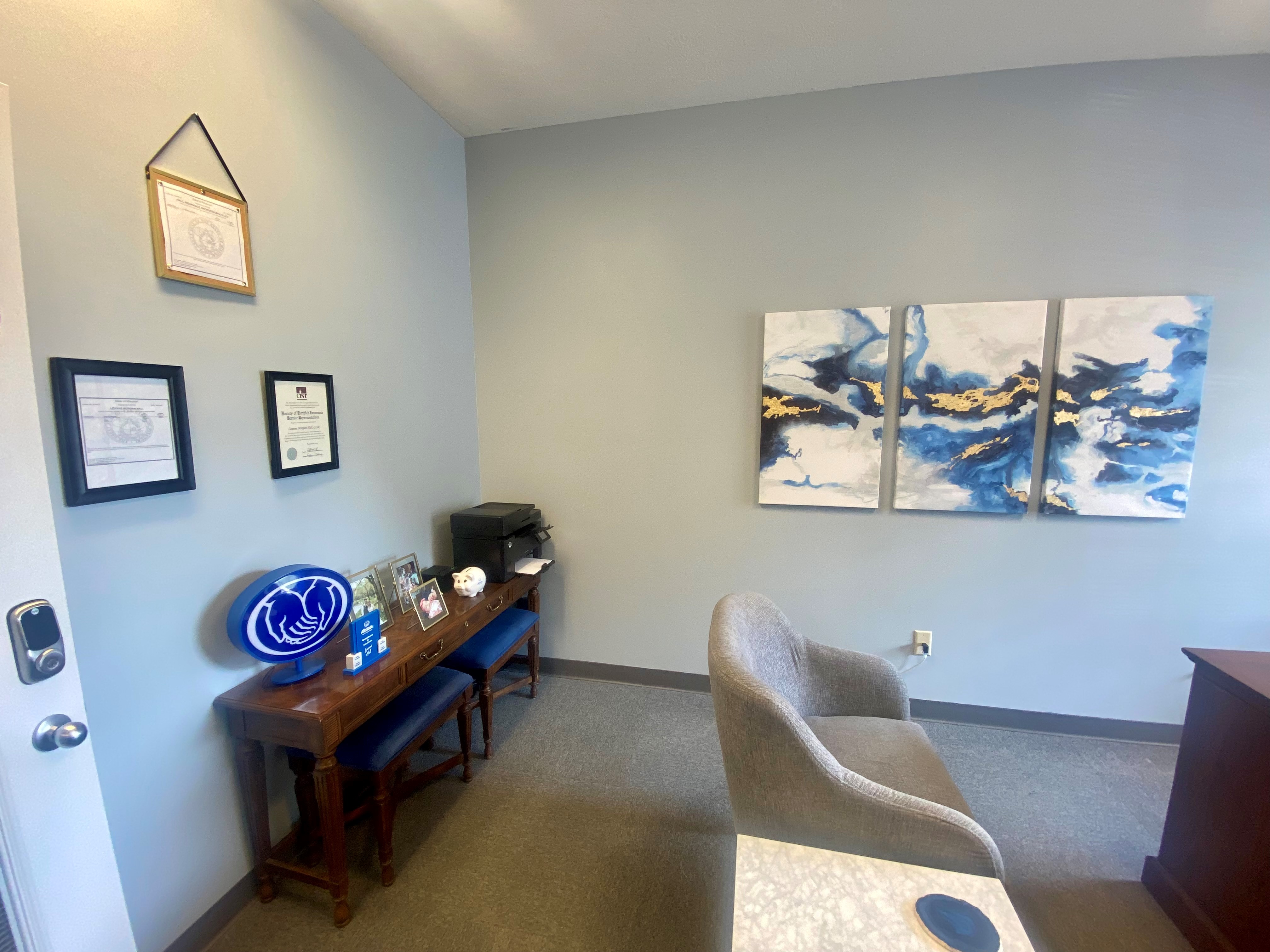 Photo gallery image