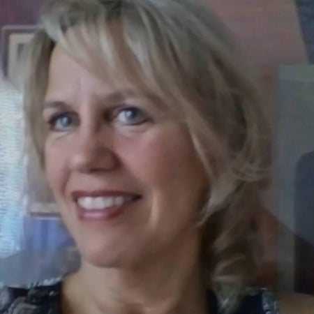 Allstate Insurance Agent Kelly Davis