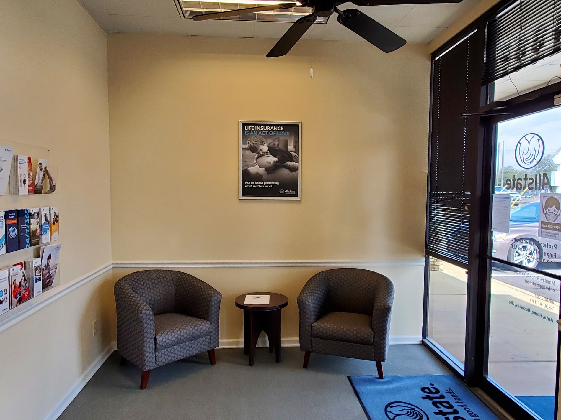 Photo gallery image