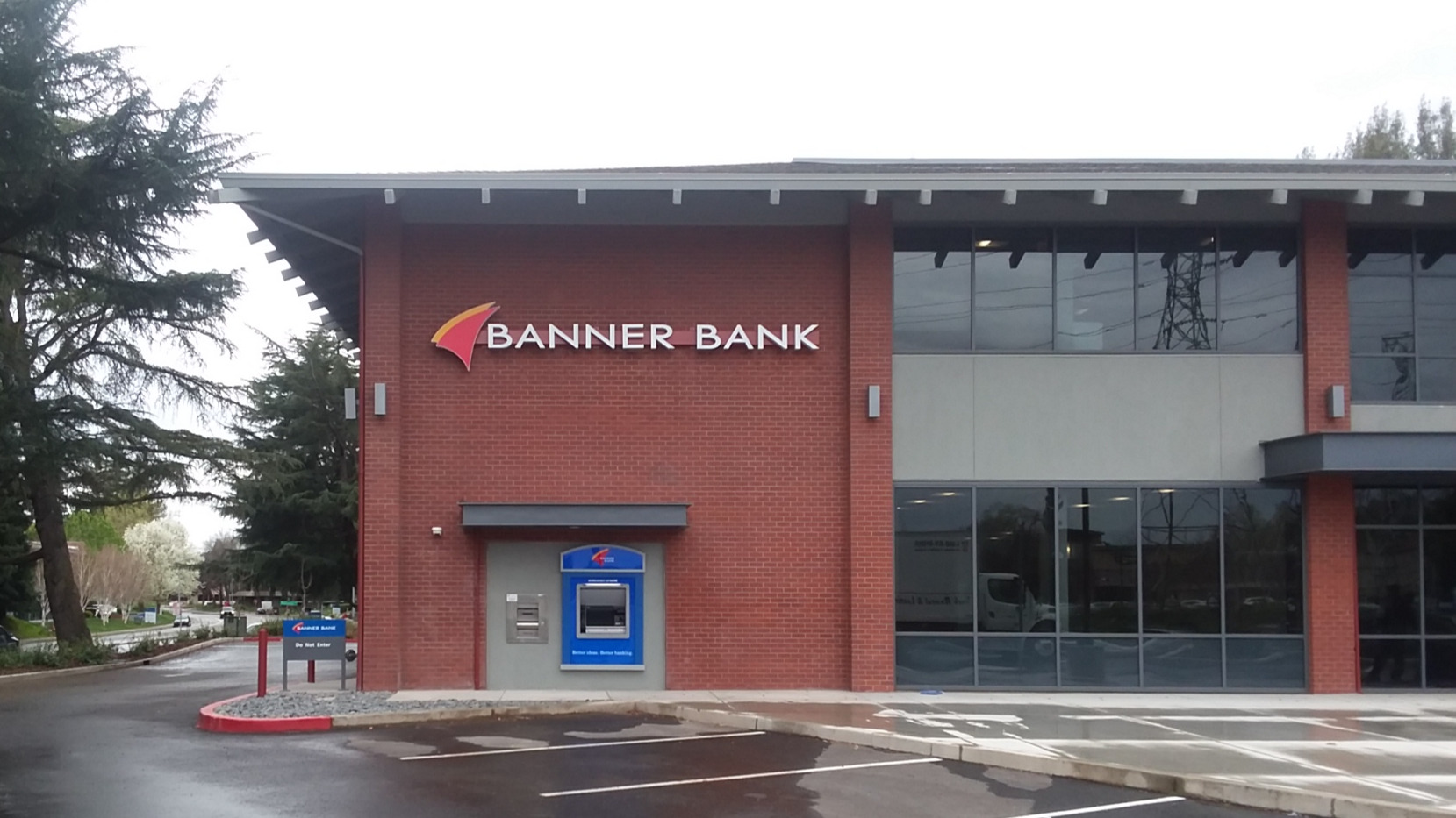 Photo of Sacramento, Parkcenter Banner Bank branch