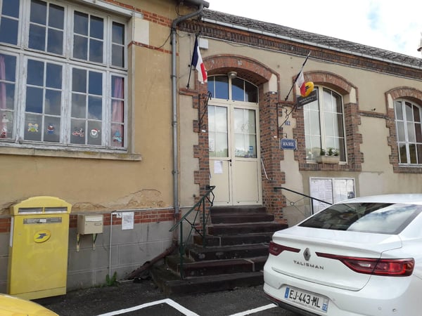 Photo du point La Poste Agence Communale VALENNES Mairie
