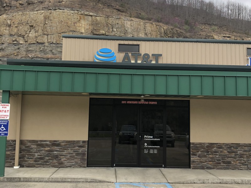 Logan Store Apple iPhone 12 and Samsung Devices Logan, WV AT&T