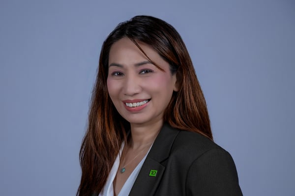 Headshot of Gemeleen Di Girolomo - TD Premier Banker