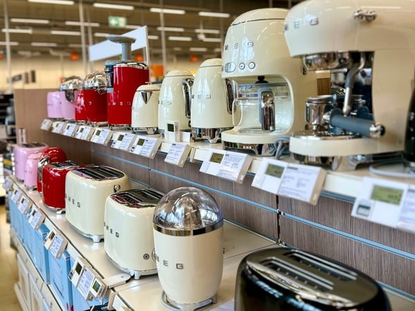 boulanger toulouse fenouillet smeg grille pain machine a cafe