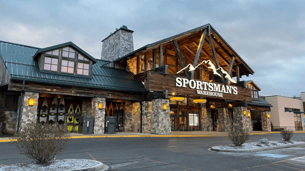 The front entrance of Sportsman's Warehouse in Altoona