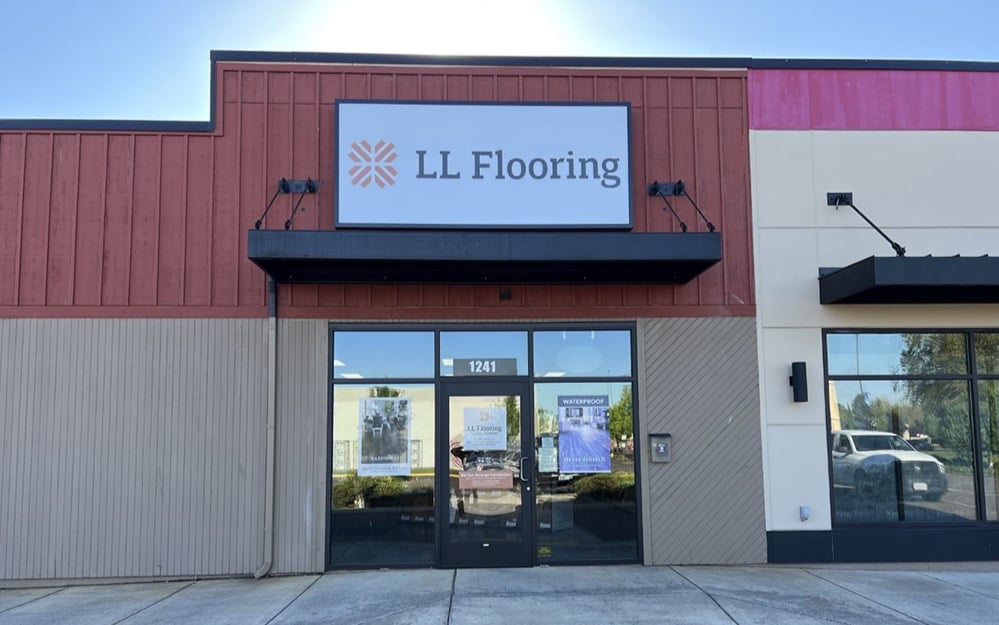 LL Flooring #1428 Albany | 1241 SE Clay Street | Storefront