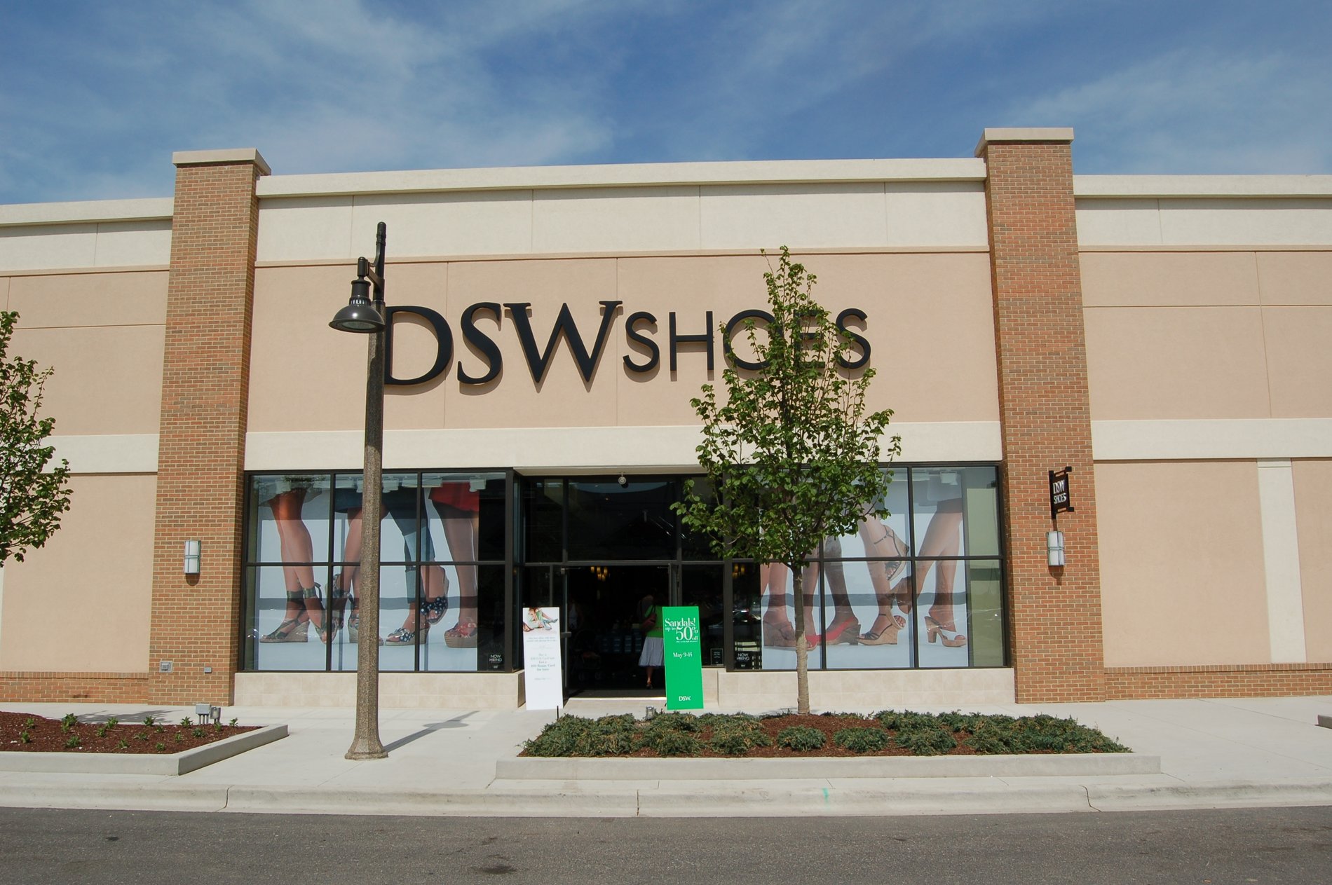 Dsw Designer Shoe Warehouse Springfield Il Harete