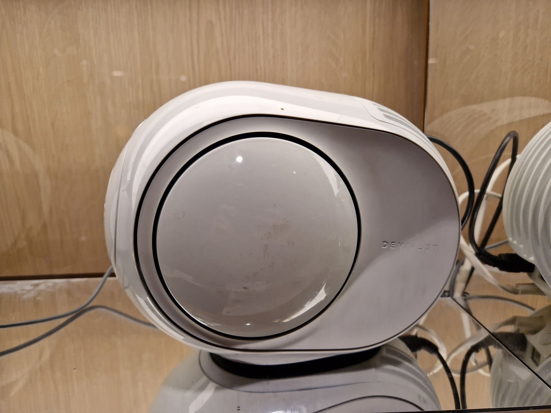 Enceinte Devialet du magasin Boulanger Lognes