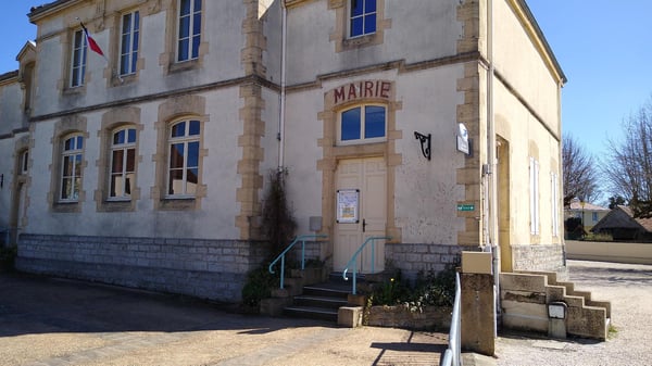 Photo du point La Poste Agence Communale ST YAN Mairie