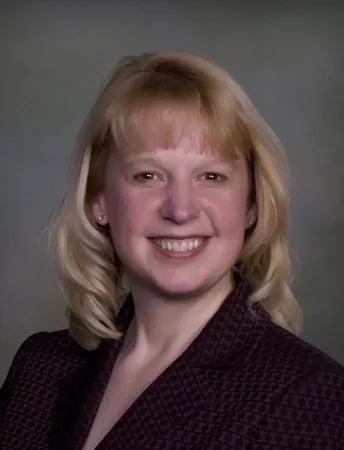 Photo of Tamara Fischer-Larson