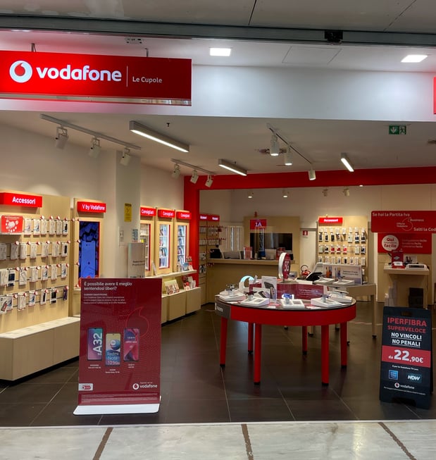 Vodafone Store | Le Cupole