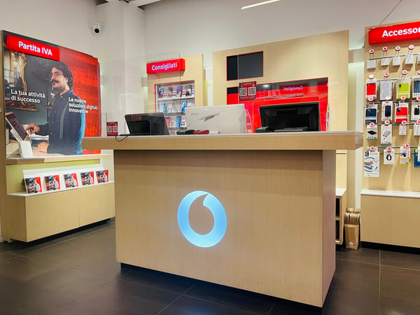 Vodafone Store | Portello