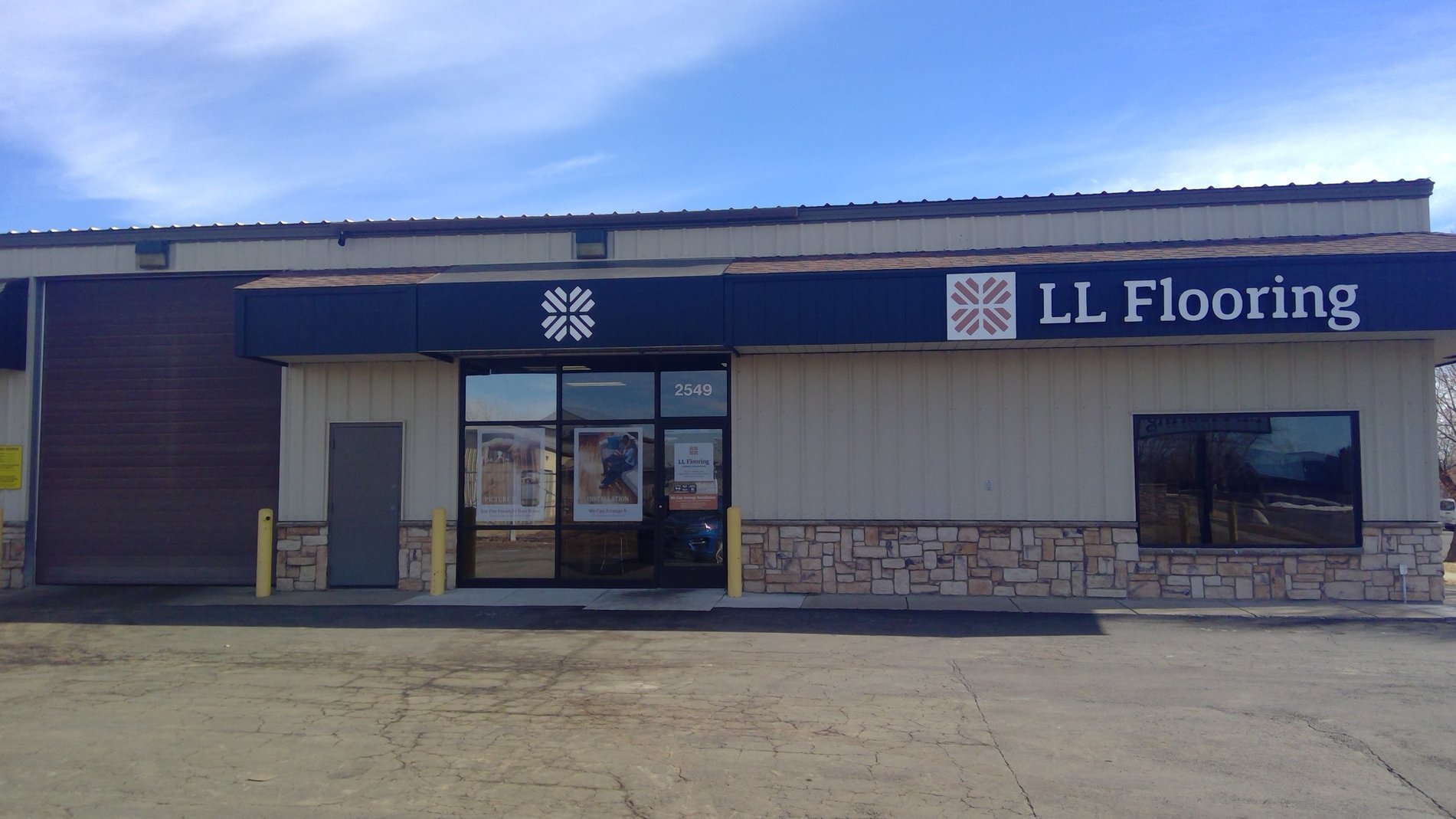 LL Flooring #1404 Billings | 2549 Enterprise Ave | Storefront