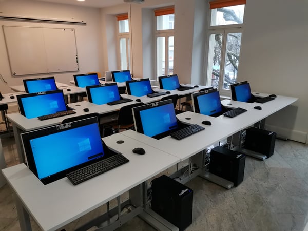 Volkshochschule Solothurn Computerraum