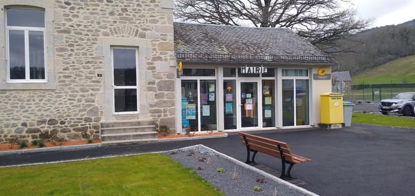 Photo du point La Poste Agence Communale MADIC Mairie