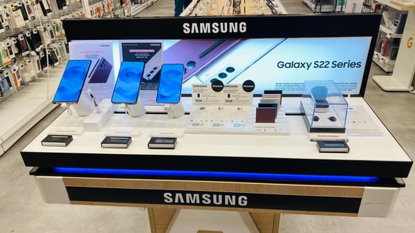 téléphone portable Samsung, boulanger Grenoble saint martin d'hères