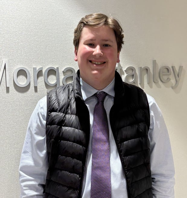 Carousel Associate Image