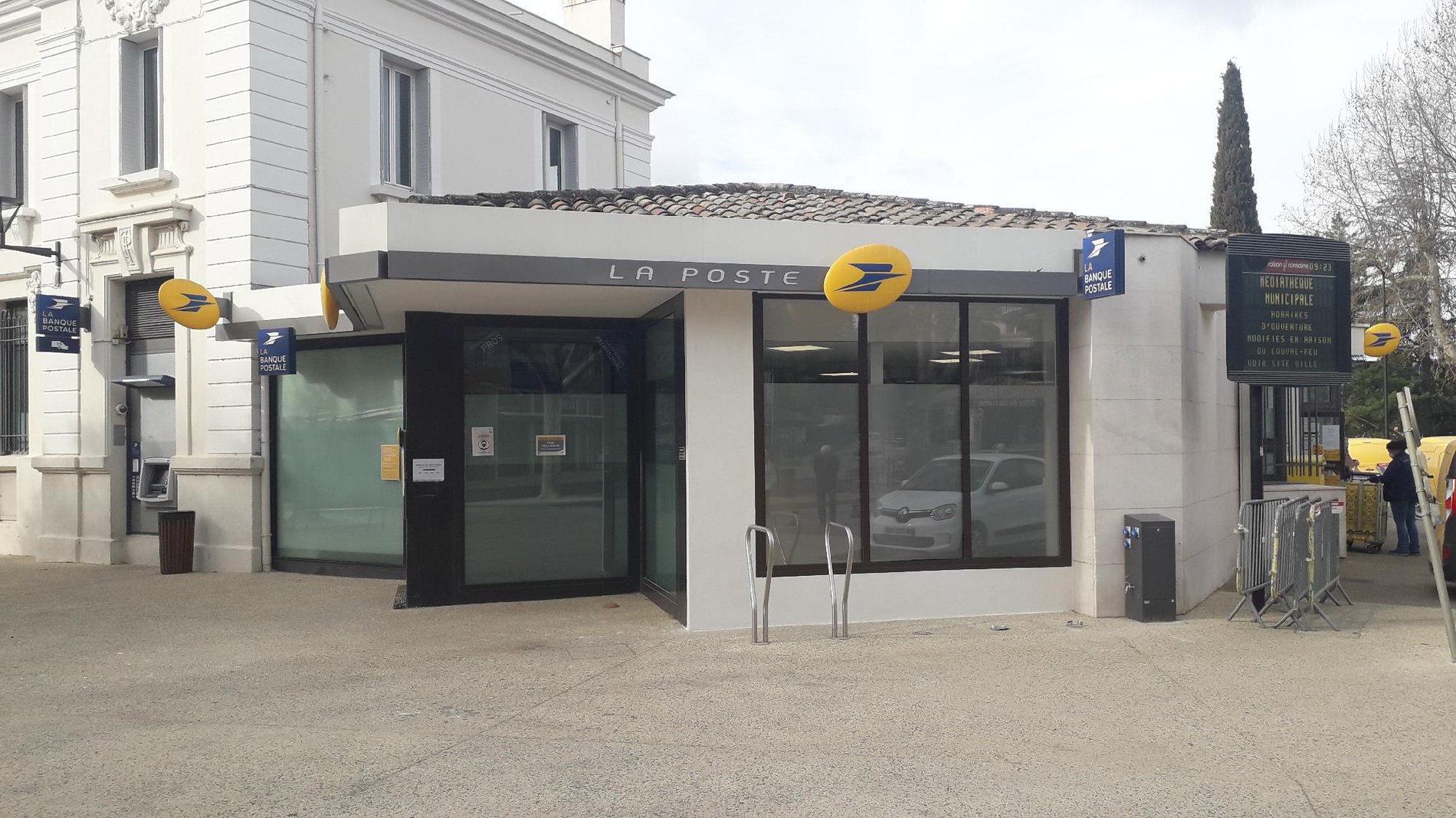 La Poste Vaison La Romaine 84110 La Poste