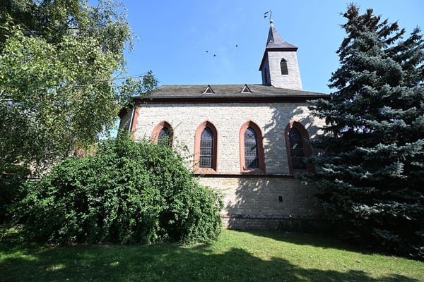 Evangelische Kirche Wintersheim (Foto: Ben Pakalski)