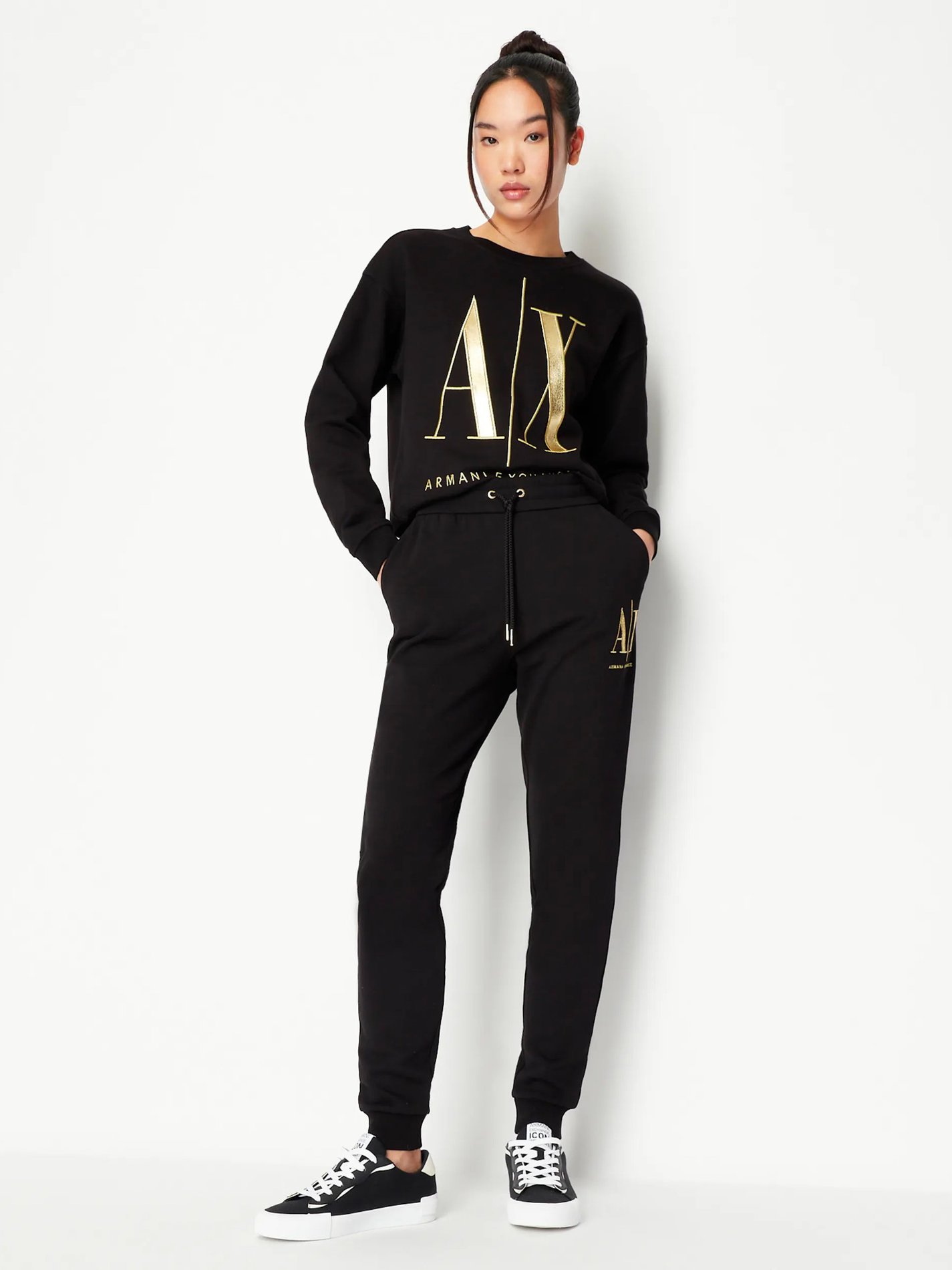 Women s Clothing in Schaumburg AX Armani Exchange Schaumburg