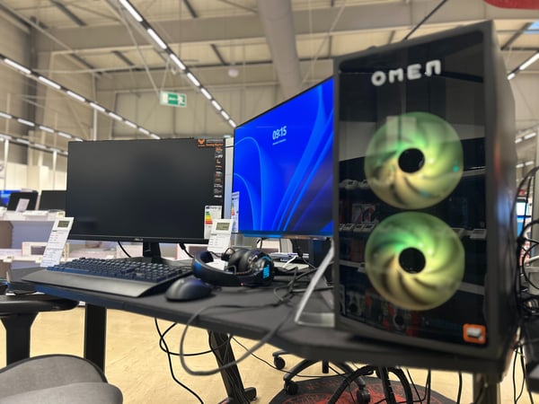 démonstration unité central gamer, Asus, Hp, Lenovo . Boulanger Annemasse