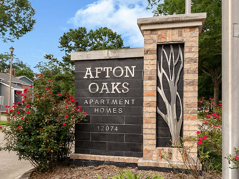 Afton Oaks, a Monarch community