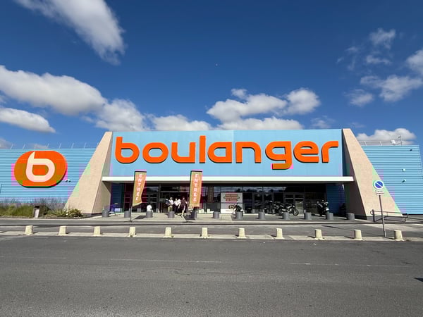 Devanture magasin Boulanger CAEN MONDEVILLE, expert électroménager multimédia