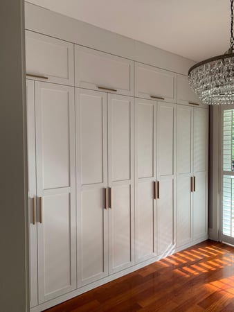wardrobe with shaker fronts and flip up doors