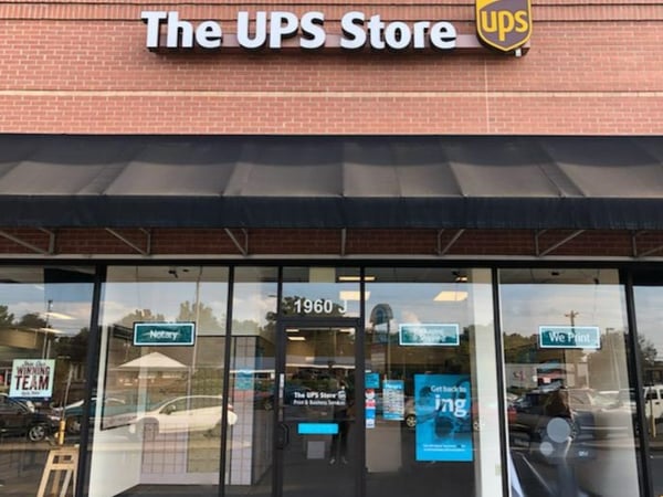 Facade of The UPS Store Clarksville