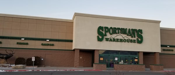 The front entrance of Sportsman's Warehouse in Riverdale