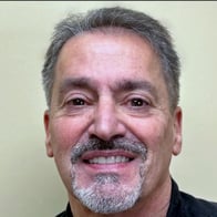 Personal Financial Representative Bob DeRosa