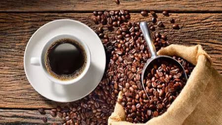 Toute bonne journée démarre par un bon petit café !
Expresso broyeur Delonghi, machine à dosettes 0 déchets CoffeeB ou machine Nespresso Vertuo Pop.
Il y en a pour tous les gouts à Boulanger Rouen, Barentin et Tourville !

Rendez-vous directement dans votre magasin Boulanger Rouen !