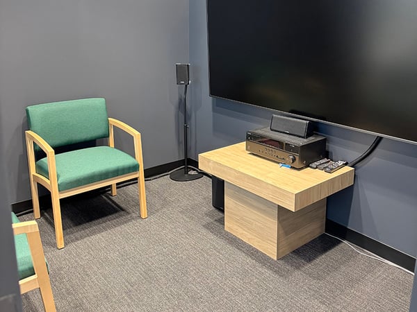 Interior photo of hearing and sound experience room in the AudioNova hearing clinic in Batavia, IL