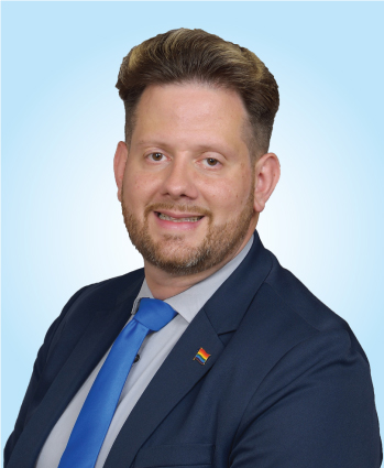 Jason Lopez, Assistant Manager