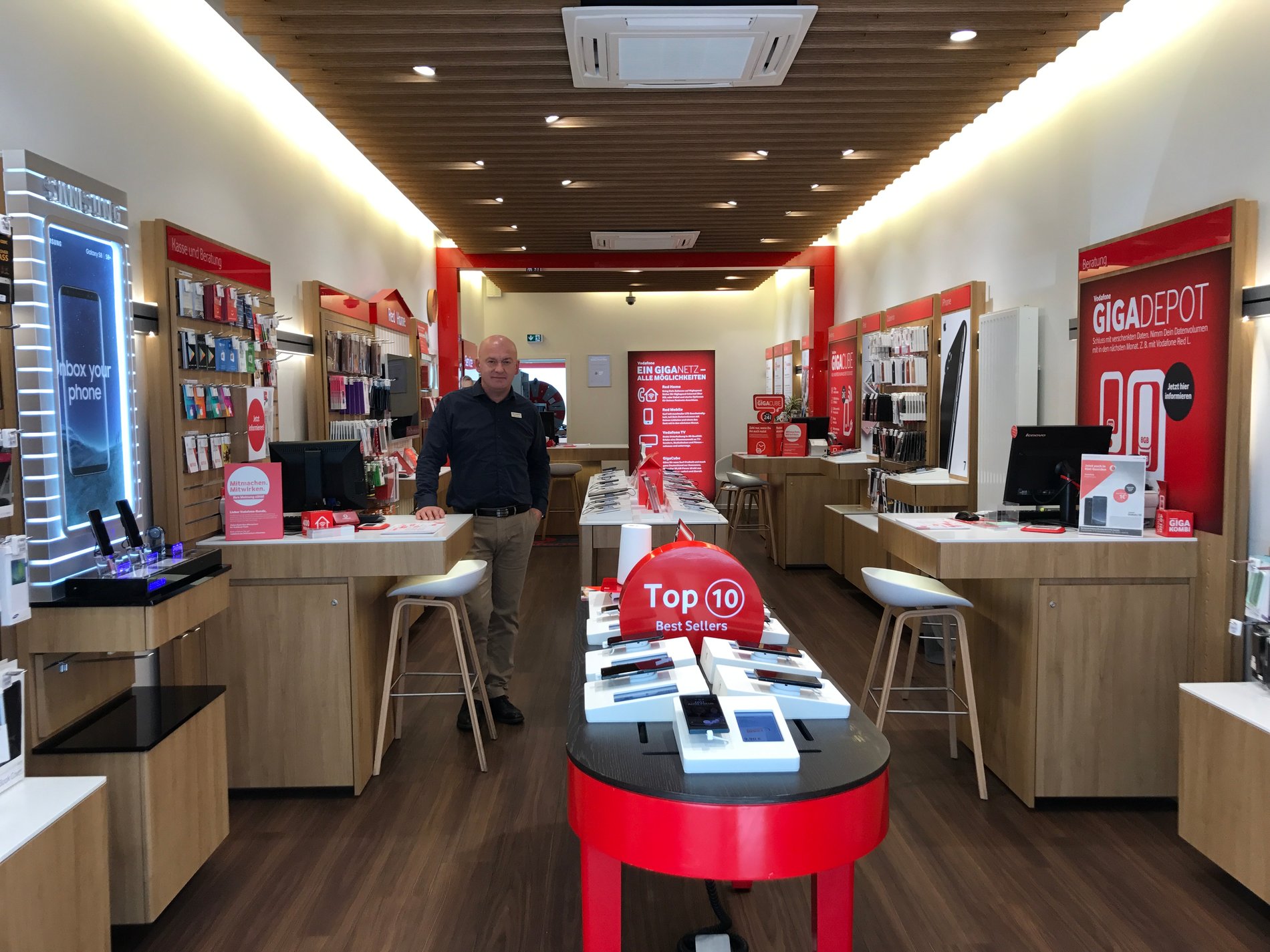 Vodafone-Shop in Kiel, Elisabethstr. 74-76