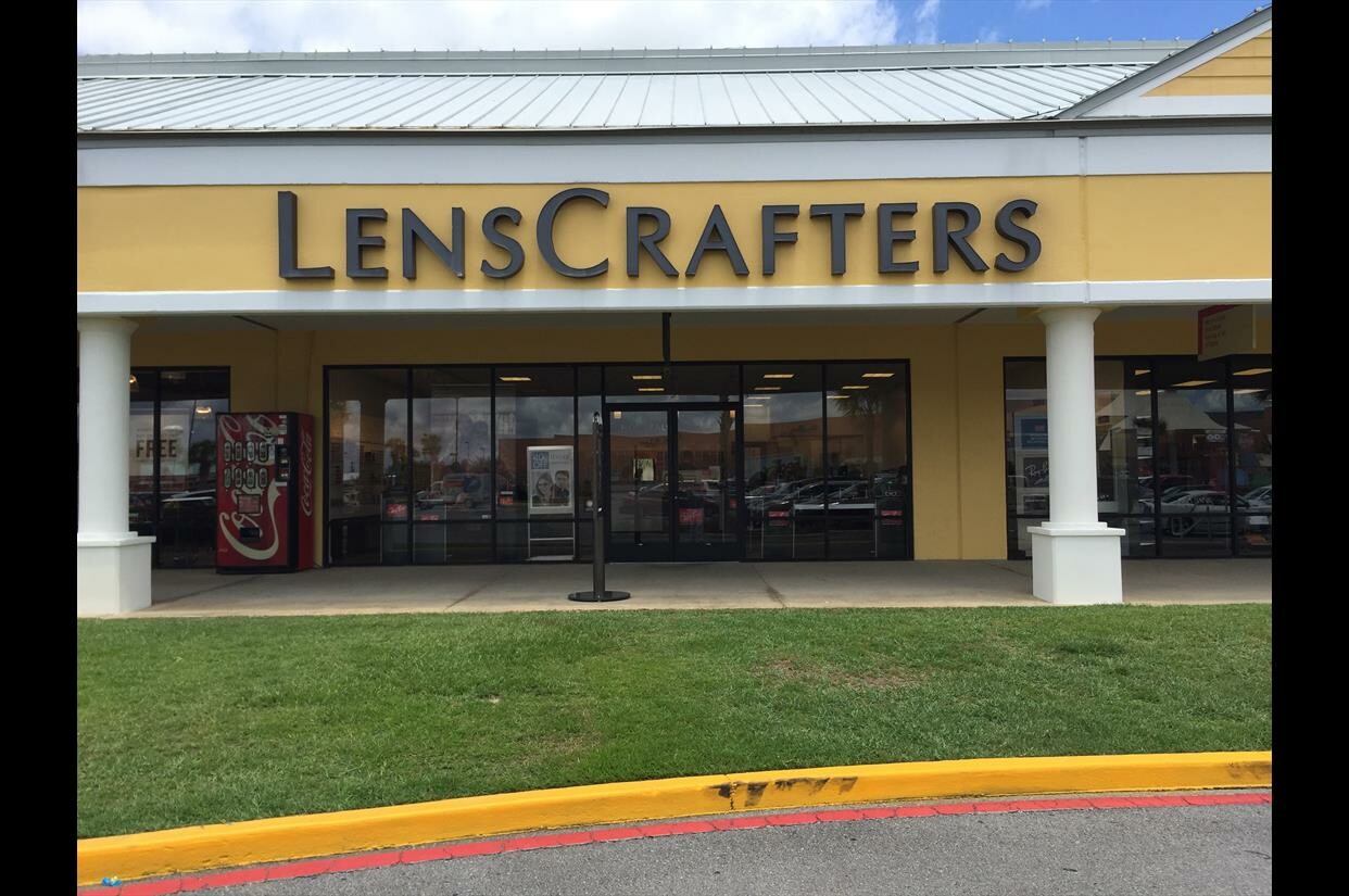 LensCrafters in Foley, AL | 2601 S. McKenzie | Eyewear & Eye Exams