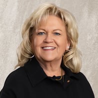 Amy Woods - Old National Bank, Mortgage Loan Officer in Grand Forks,ND professional headshot