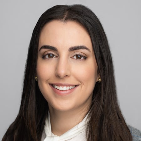 Adrianna Mesquita Advisor Headshot image