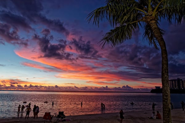 タモン湾夕焼け