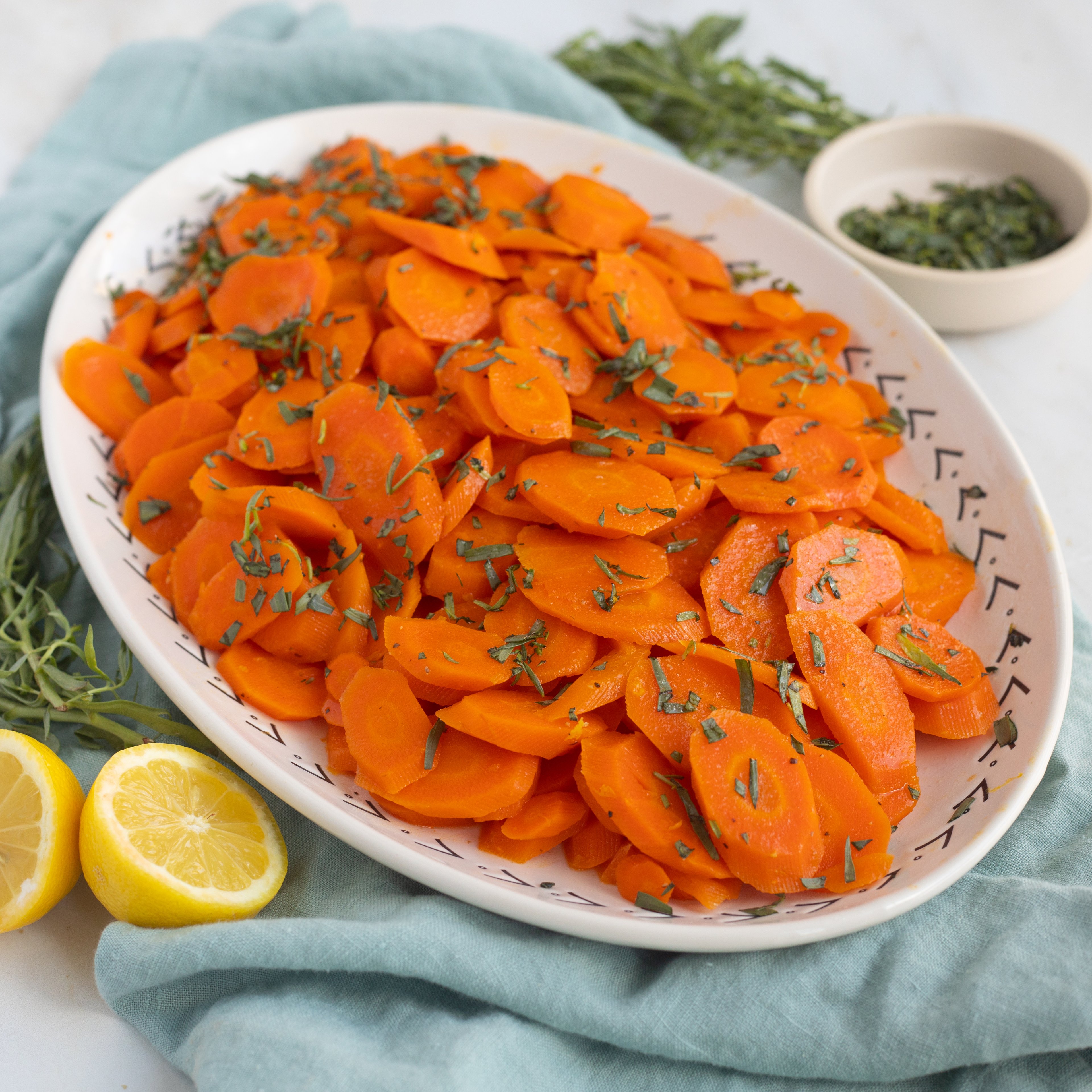 honey-lemon glazed carrots with tarragon