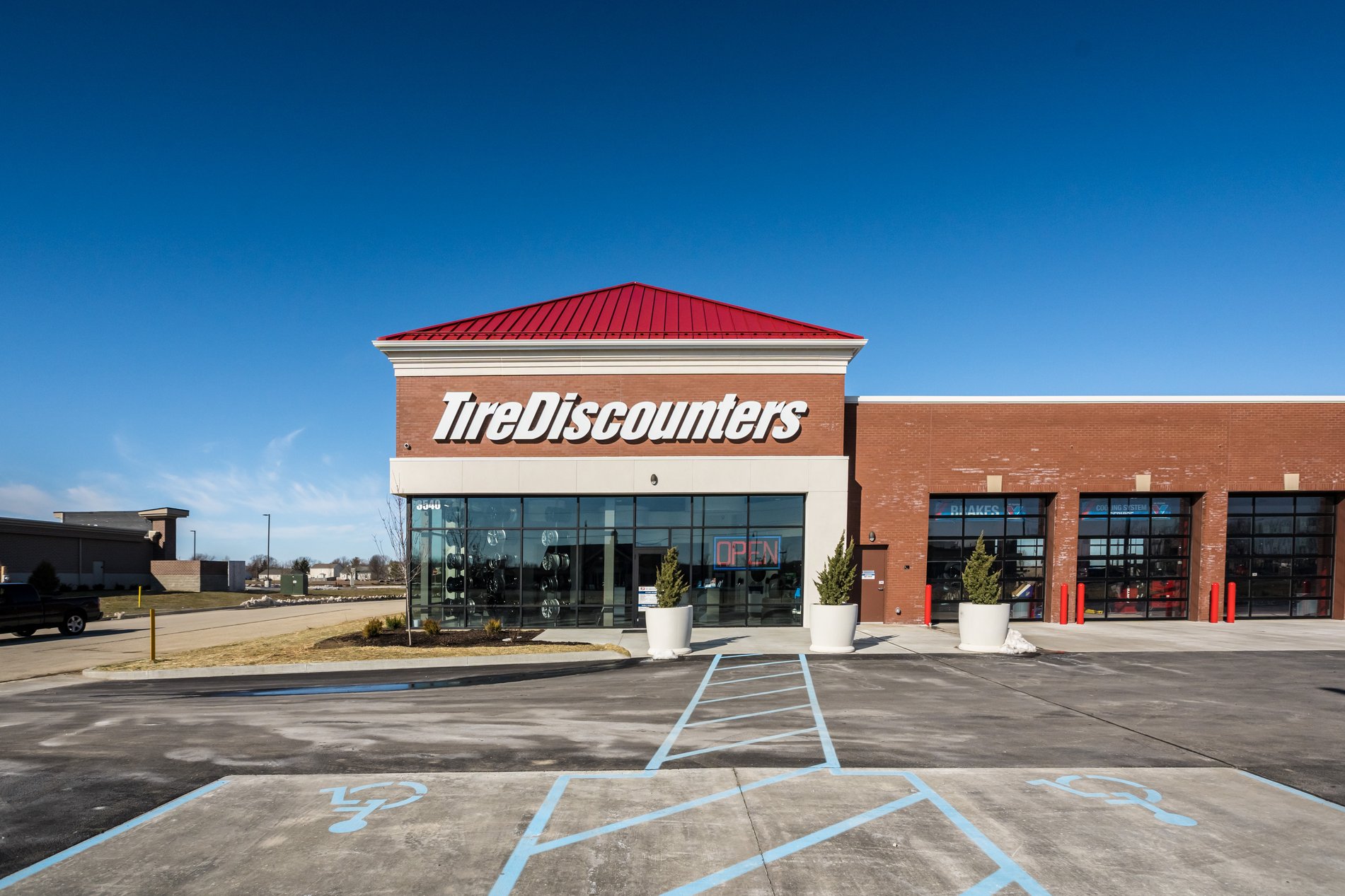 Tire Discounters Westfield tires, alignment, brakes, autoglass in