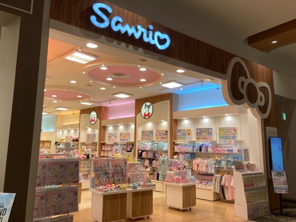 Sanrio Sapporo Apia Store, Shop