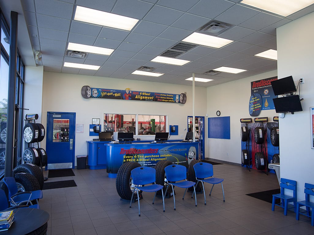 Tire Discounters Preston tires, alignment, brakes, autoglass in