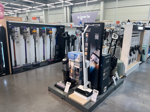 Aspirateur laveur, aspirateur balai chez Boulanger STE Eulalie