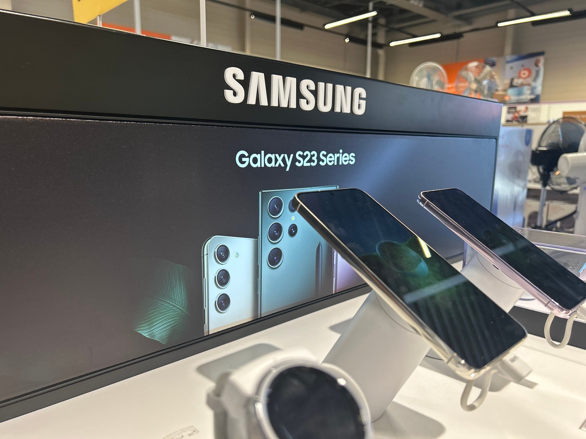 Samsung S23, A54 dans votre magasin Boulanger Draguignan