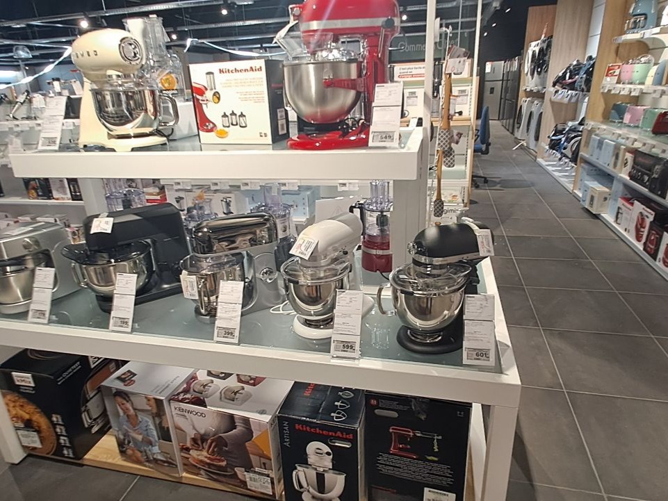 Boulanger Pontivy - rayon petit électroménager